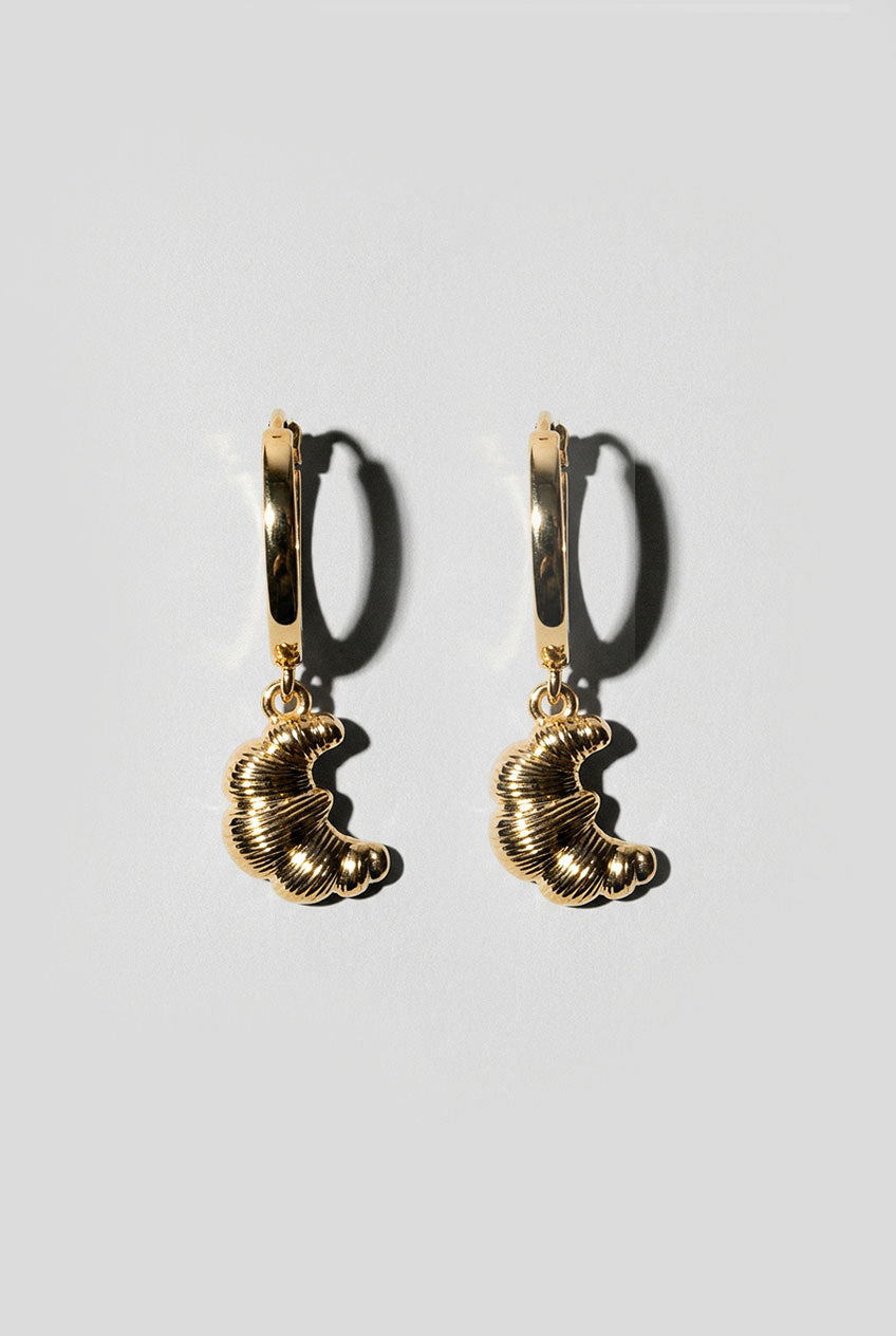Croissant Huggie Earring