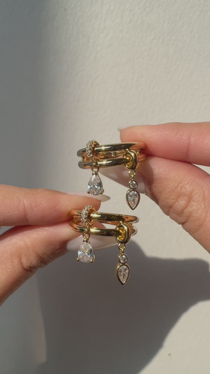 Wink Ring